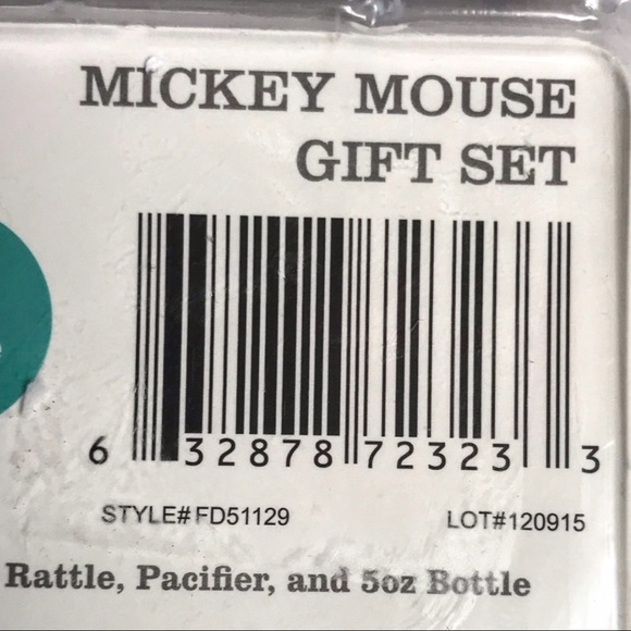 NWT Disney Mickey Mouse Baby Gift Set - Picture 3 of 12